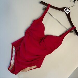 Shore Shapes red swimsuit one piece  built in bra padding womens sz 12